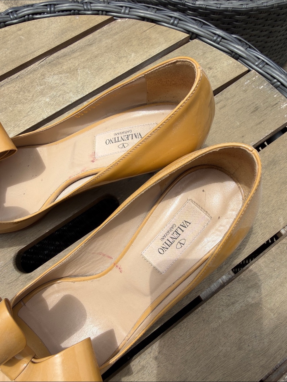Valentino Kitten Heels - Picture 5 of 11